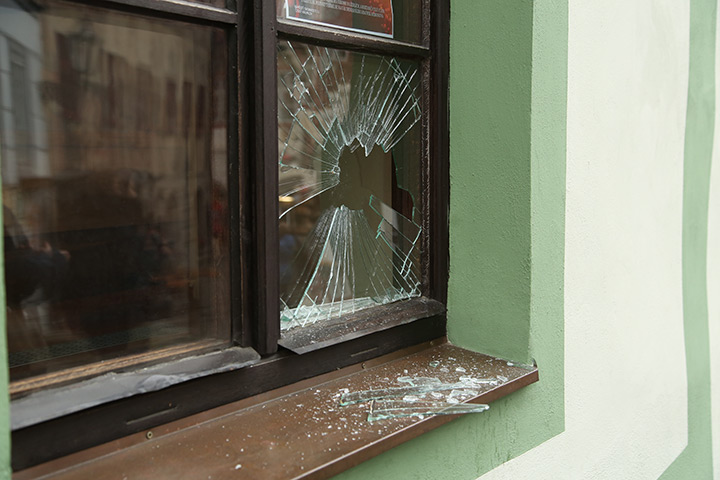 A2B Glass are able to board up broken windows while they are being repaired in Littlehampton.